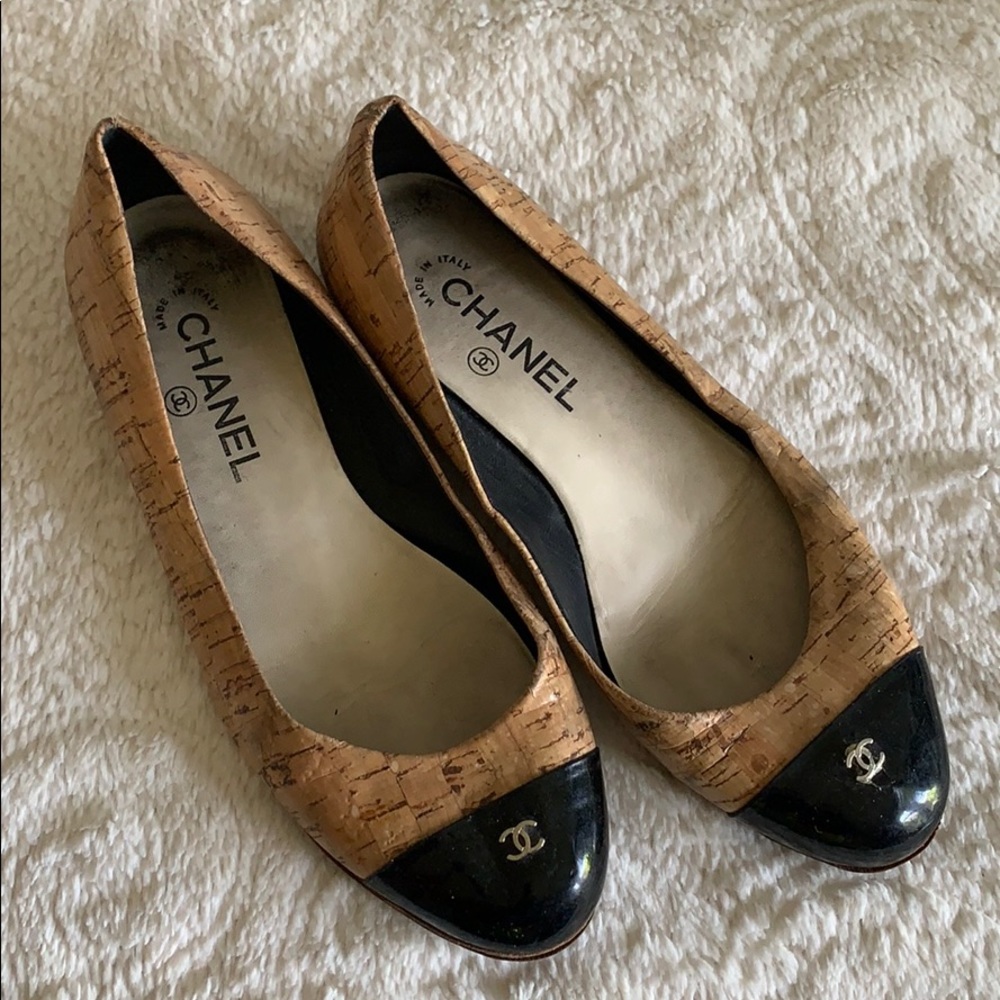 CHANEL ballerina cork flats | Sizes: 38.5